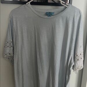 T.J.Maxx Cream / White Top with Lace Sleeves